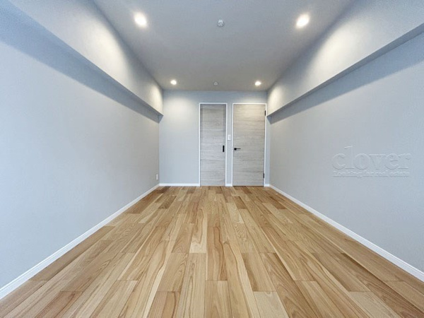 【池袋住宅（サトミビル）の洋室】