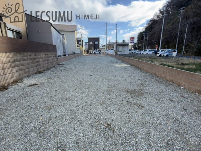 外観：328000606571