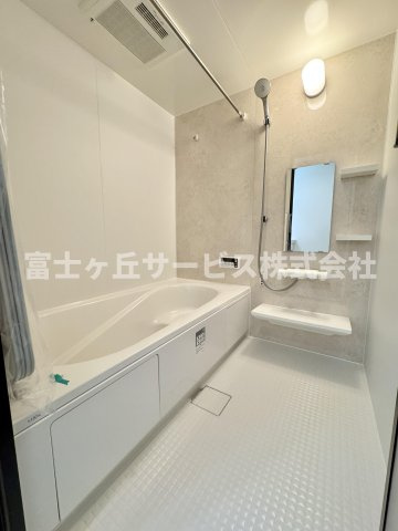 ゆったりくつろげるお風呂です