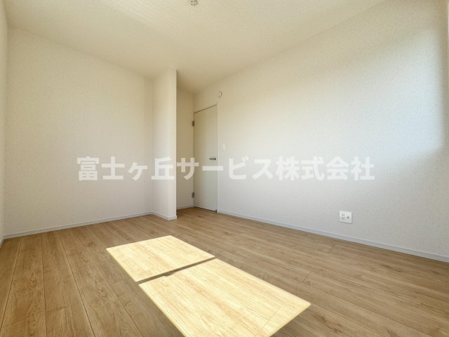 使いやすい洋室です