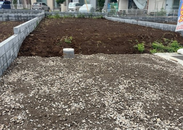 土地探しをしていると都市計画区域という言葉を目にすると思います。法律によって、都道府県知事や国土交通大臣が指定するエリアのことを指しており、都市計画区域は市街化区域と市街化調整区域に分けられています。