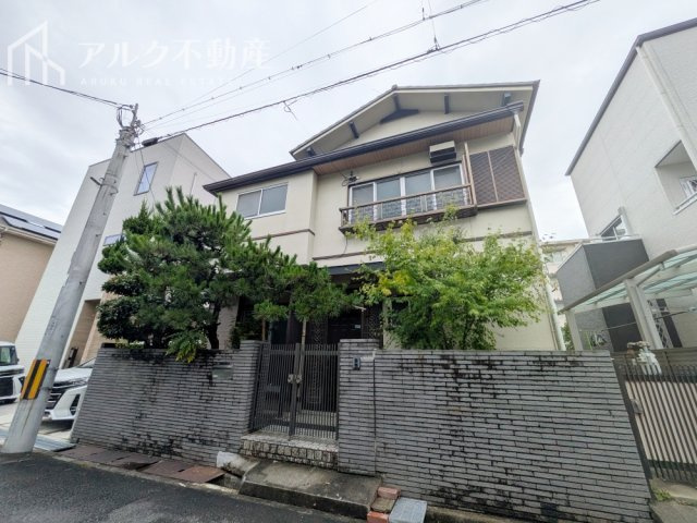木造2階建