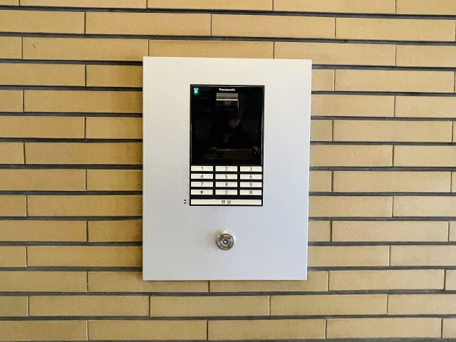～オートロック付き、防犯性も安心です～