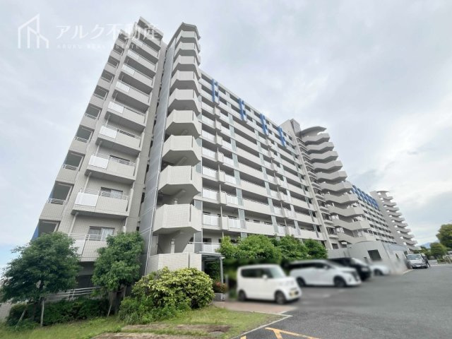 外観：328000645656