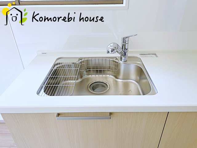 コンパクトなキッチンで掃除もラクラク