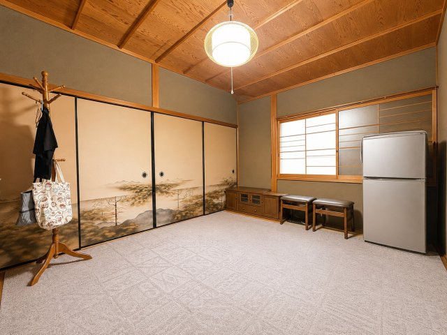 ゆったり過ごせる和室空間です　　※一部AI加工により家具を削除しています