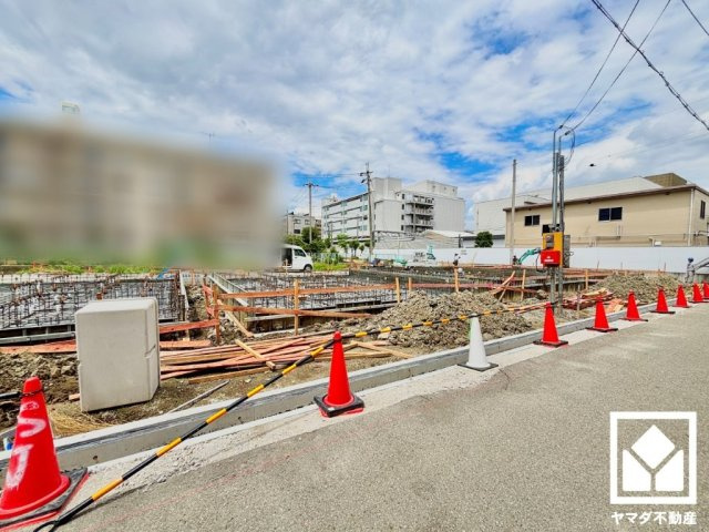 キッチンからも出入り可能な2WAY洗面所で、家事動線にも配慮された設計です。