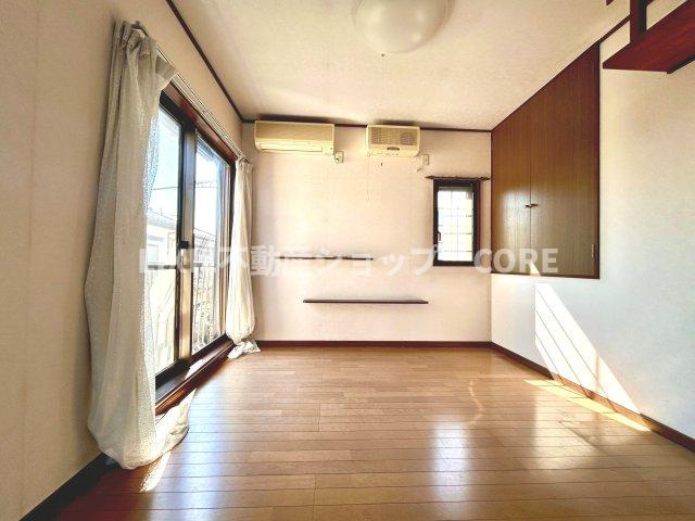 元気が生まれるお部屋です。明るい気分で始まればなんだか一日いい事が続く気がします。