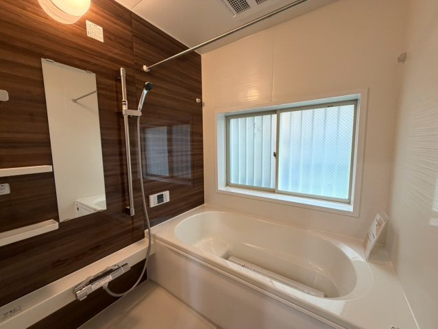 一日の疲れを解きほぐすバスルーム。快適なリラックスタイムを過ごせます