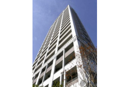 レグノ・セレーノの外観