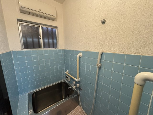 お風呂で1日の疲れを癒してください。