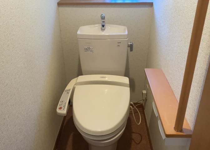 トイレは大きさや形、機能、抗菌性などが異なる多種多彩なタイプが各メーカーから出ています。それぞれに良さがあるため、事前にどういったタイプのトイレがいいのかをご家庭内で決めて、内見に行くといいでしょう。