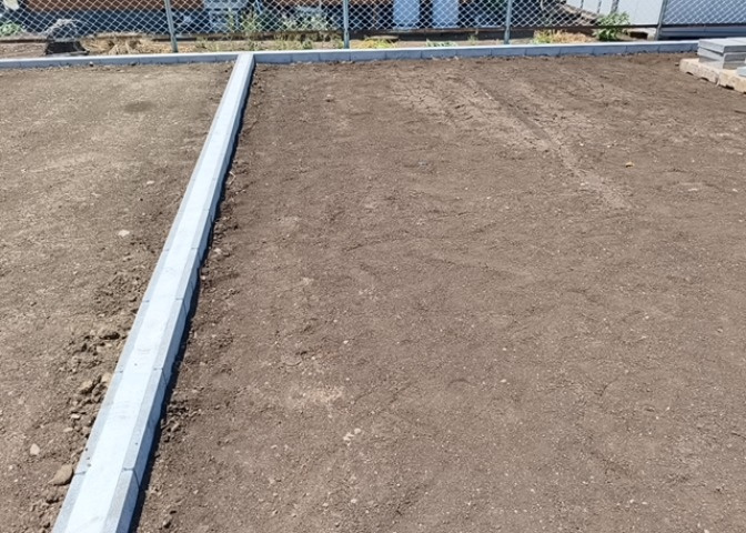 土地の形が極端に長細かったり、狭小地、あるいは道路との高低差がある傾斜地だった場合、後々売ろうとしても買い手がつかない場合もあります。後々、売却することになった時に価値の下がらない土地を選びましょう。
