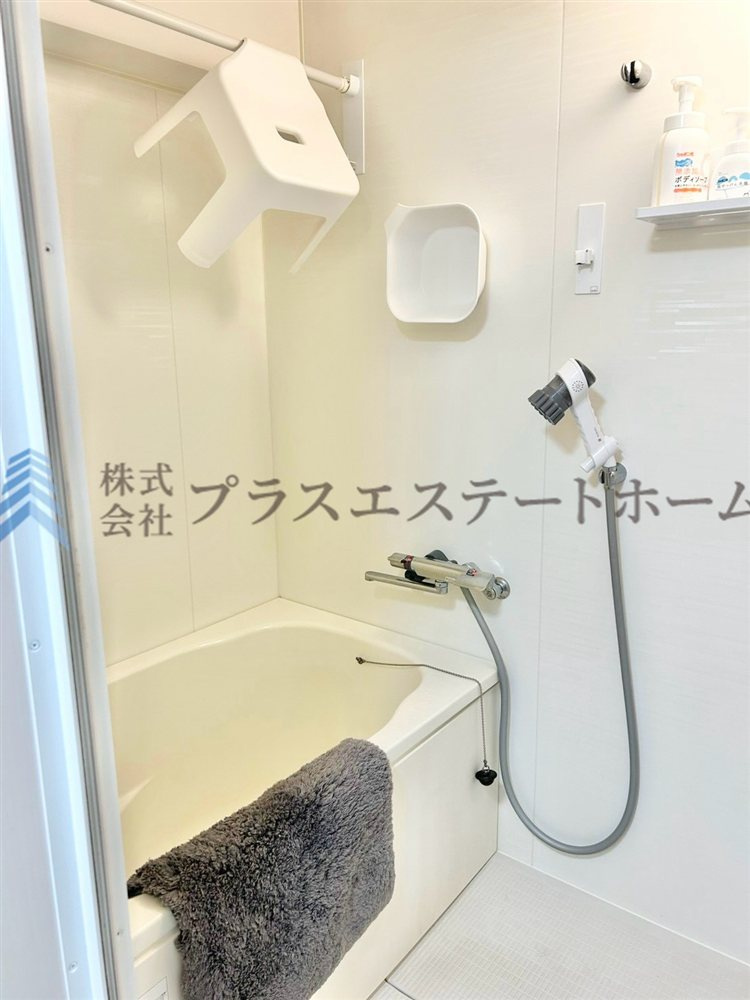 マイクロバブル発生機付き♪お肌もきれいに保湿効果があります♪
