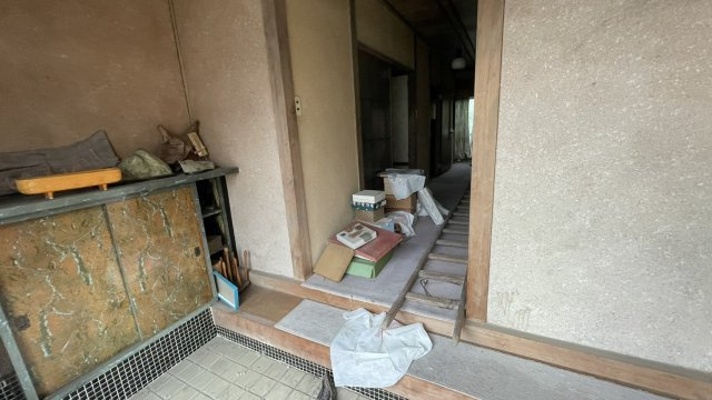 玄関