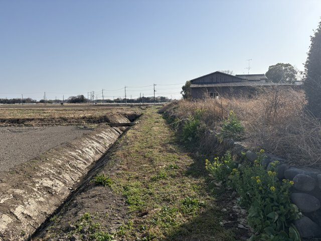 東側幅員約2.2ｍ公道に約50ｍ接す