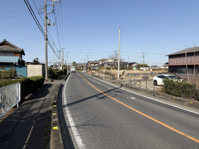 西側幅員約10ｍ公道に約50ｍ接す