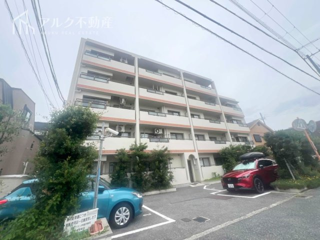 RC造地上5階建て