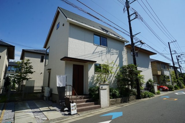 2022年2月築、人気の海側エリア、「辻堂海岸」まで徒歩約14分（約950ｍ）