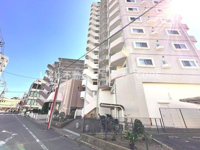 鉄骨鉄筋コンクリート造14階建3階部分、新耐震基準・旧耐震が気になる方はスタッフまでお問い合わせください。