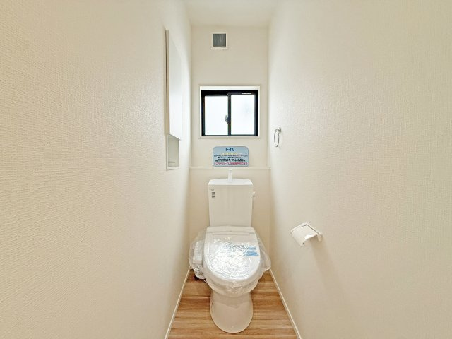 お手入れしやすい温水洗浄便座で毎日カイテキ！（施工例）　