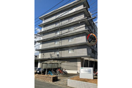 チュリス周船寺駅西の外観