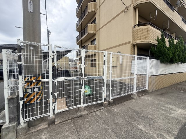 ゴミステーションになります♪