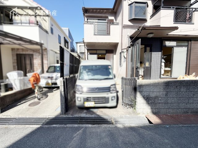 カースペースございます