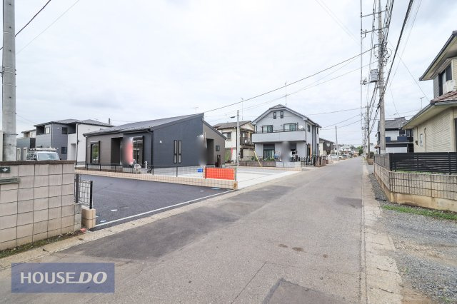 【前面道路】周辺環境は大切な要素。道幅や駐車など、ご確認ください。