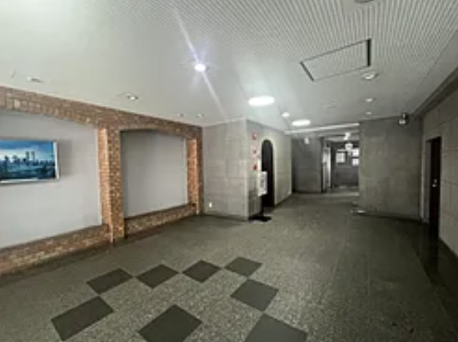 ユニハイム市岡　ロビー