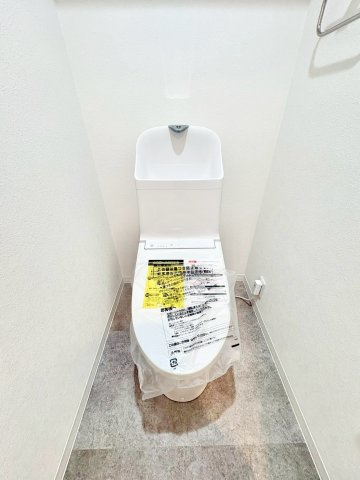 清潔感とうれしい機能性を兼ね備えた、使いやすいシャワートイレ。
