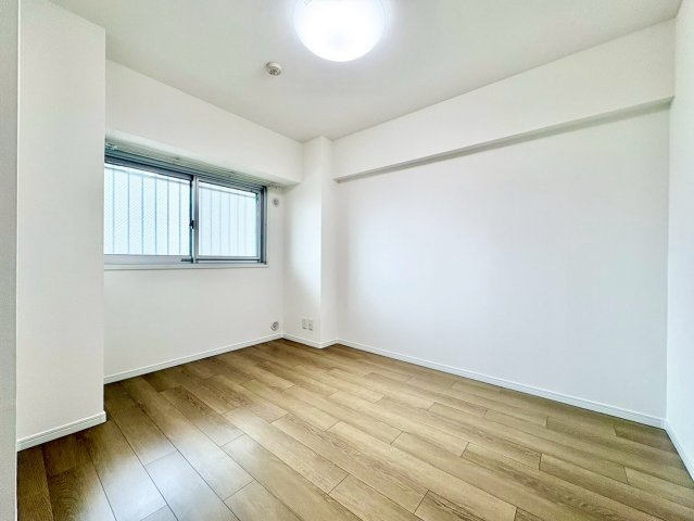 収納付きで、お部屋がすっきり片付きます。