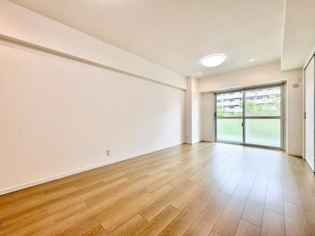 外からの視線を気にせず、ゆったりくつろげる空間です。