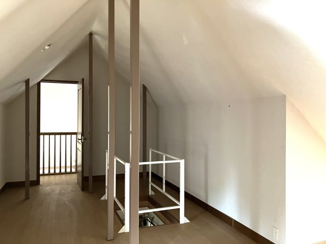 小屋裏収納スペース