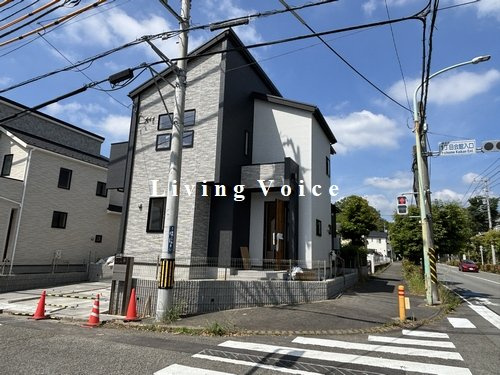 厚木市鳶尾2丁目　新築一戸建て　全2棟