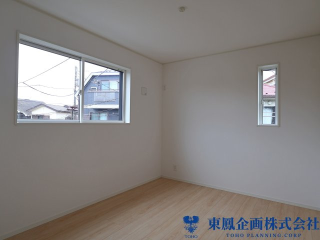 ＜6帖＞　使い勝手の良い洋室