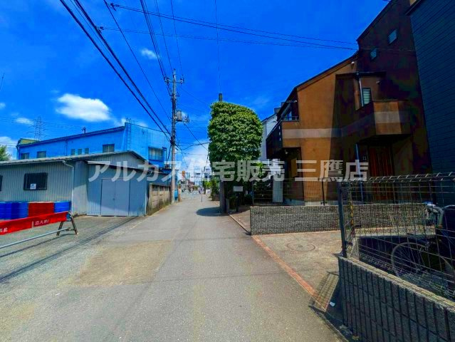 前面道路含む現地写真