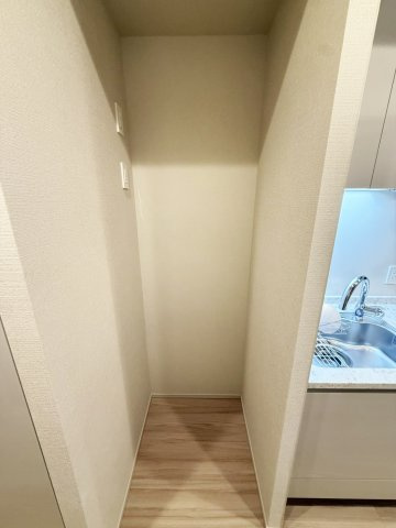 冷蔵庫置場です。