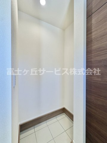 こまごまとしたものを収納できそうですね