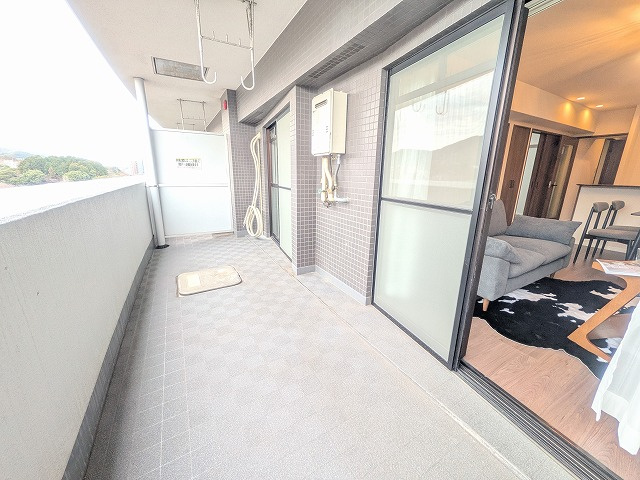 バルコニー