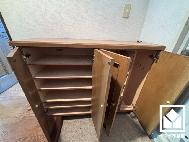 お子様のお部屋などにも丁度良い広さです。全居室に収納がございますので、お部屋の広さを最大限に活用できます。