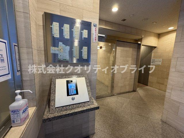 オートロックや防犯カメラなどセキュリティもあり、一人暮らしや小さなお子様のいるご家庭も24時間安心して過ごせます。