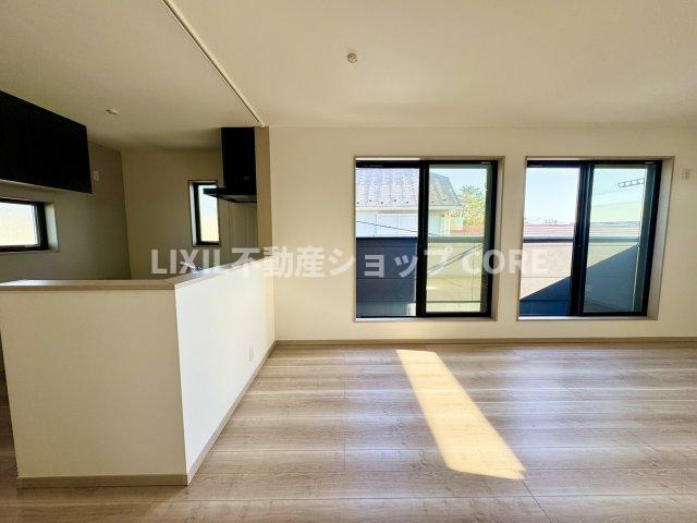 家族と過ごす時間を大切にしたい方にちょうどいいゆとりある住空間です。　