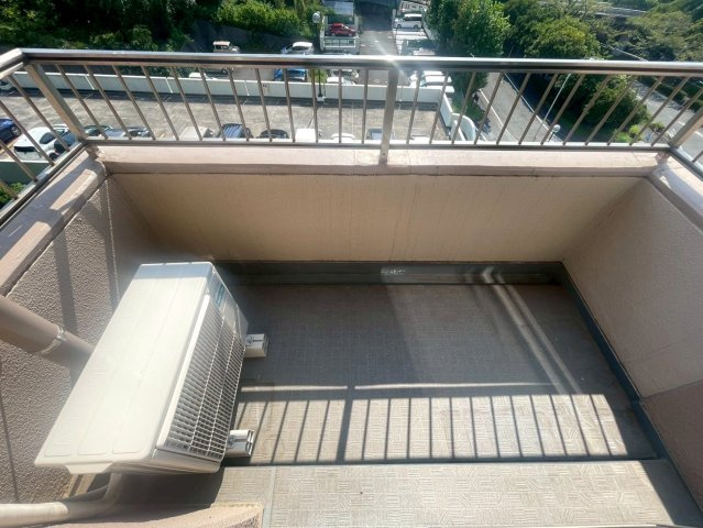LDKに面した西側バルコニー
