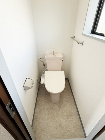 2階トイレです。（2026年8月現在）