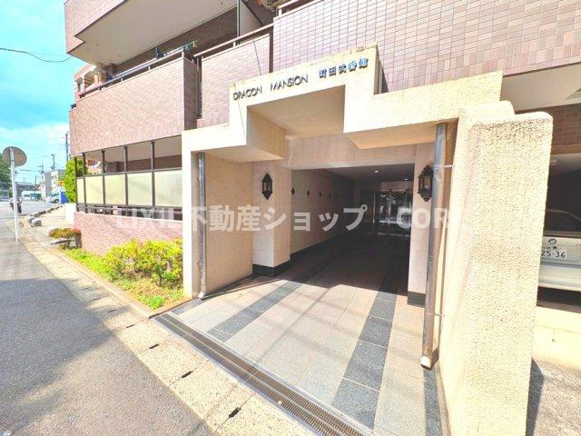 見学はしたいけど見に行く暇がないという方、仕事終わり等にご見学が出来るようサポートします。