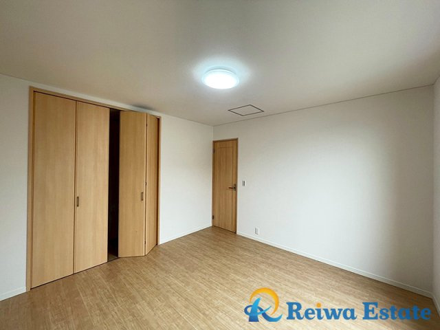 各部屋収納できるため、家具を減らして部屋を広く使え、すっきりとした空間を保てます。