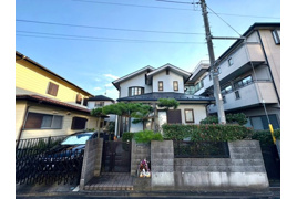 越谷市大房　中古一戸建ての外観