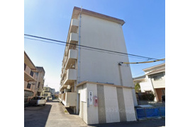 平和マンションの外観