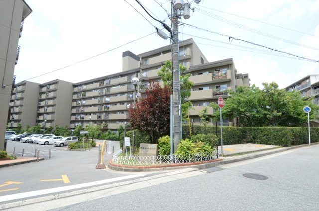 当日見学可能ですので、見学希望の際はお気軽にお問い合わせください。ネットからの見学予約も便利です♪